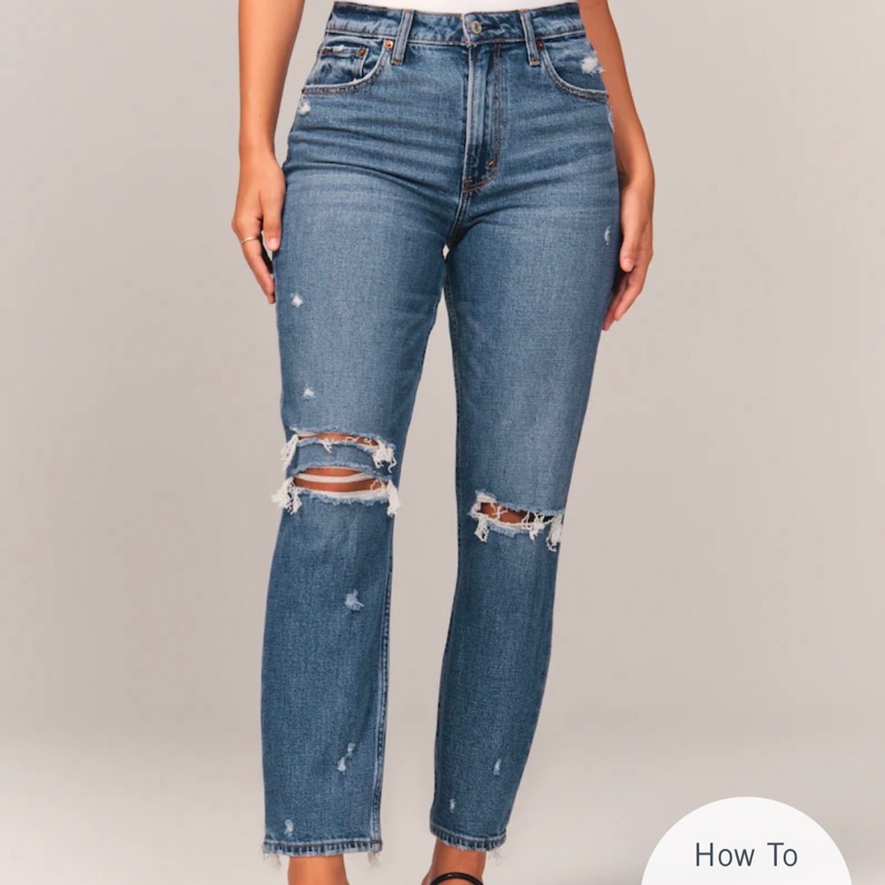 Abercrombie & Fitch Curve Love High Rise Mom Jeans